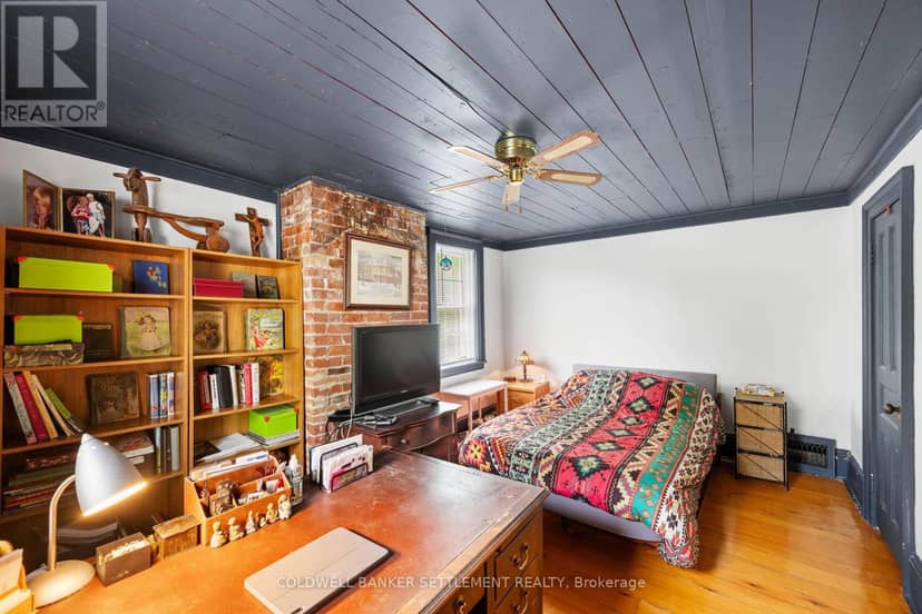 36 Craig Street — photo 22 of 39