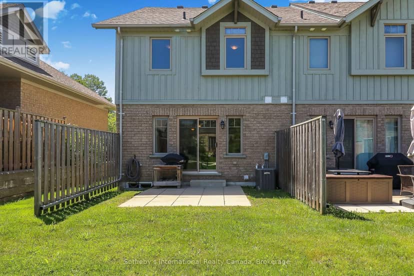 49 Silver Glen Boulevard — photo 30 of 40