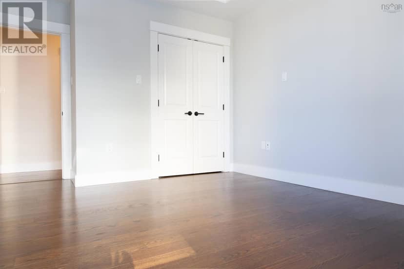 302 1990 Vernon Street — photo 18 of 33