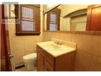 35 Barons Avenue S — photo 12 of 28