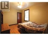 35 Barons Avenue S — photo 15 of 28