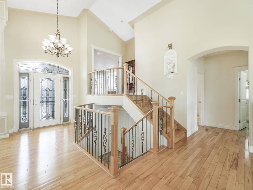 7504 161A AV NW, Edmonton, photo 5