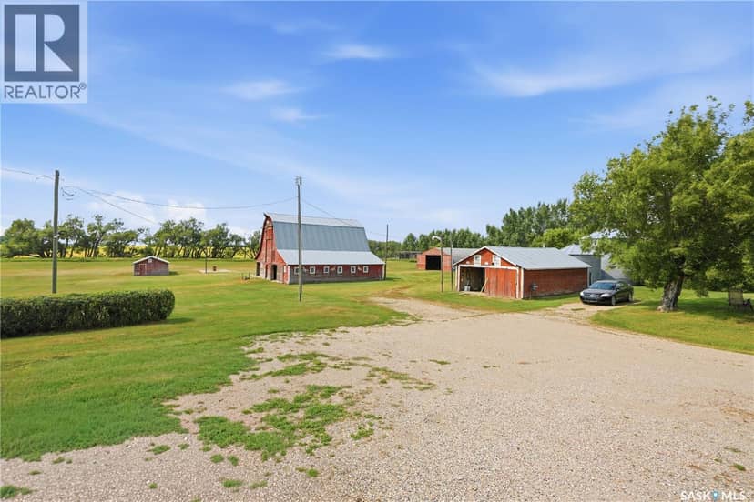 Blue Acreage — photo 33 of 40