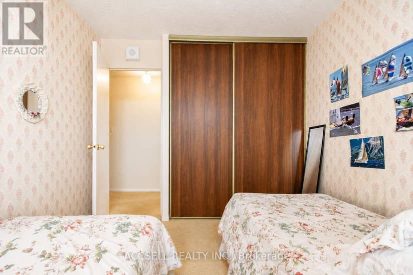 1402 - 45 Silver Springs Boulevard — photo 11 of 33