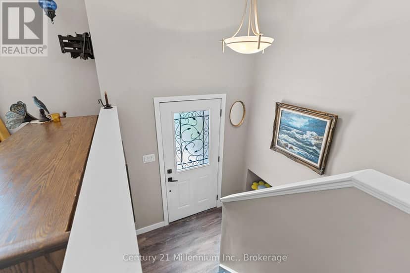 580 2nd A Street W — photo 20 of 40