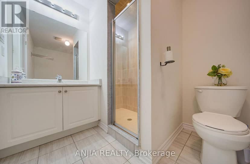 134 Frederick Wilson Avenue — photo 32 of 40