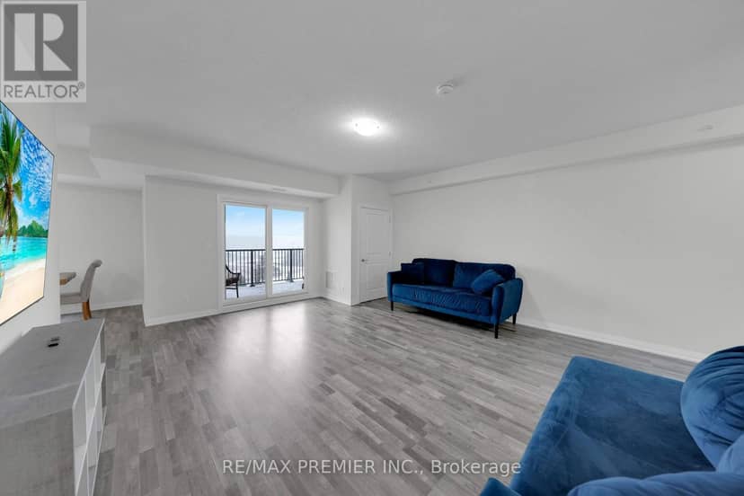 417 - 54 Koda Street — photo 4 of 24