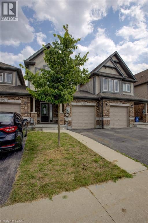 193 MCCANN Street — photo 3 of 36