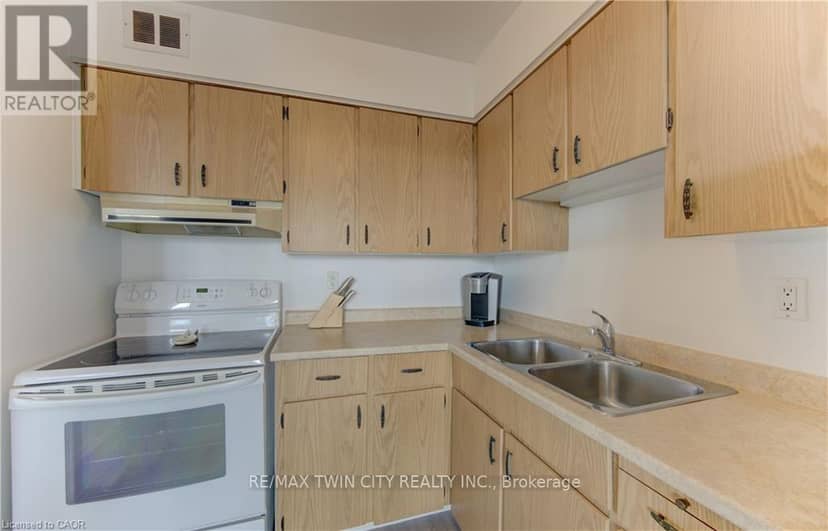 403 - 24 Midland Drive — photo 7 of 31
