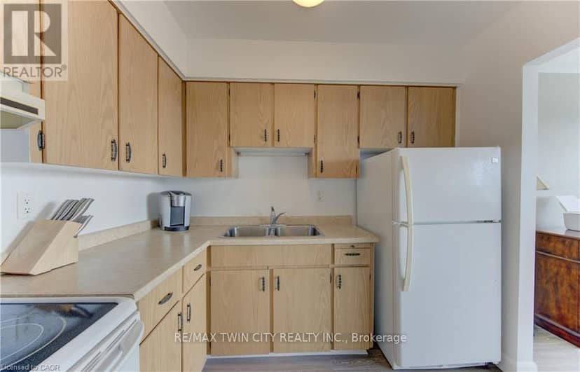 403 - 24 Midland Drive — photo 8 of 31