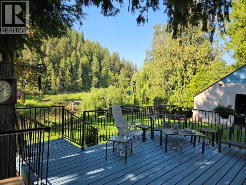 630 Enderby Mabel Lake Road, Enderby, photo 2
