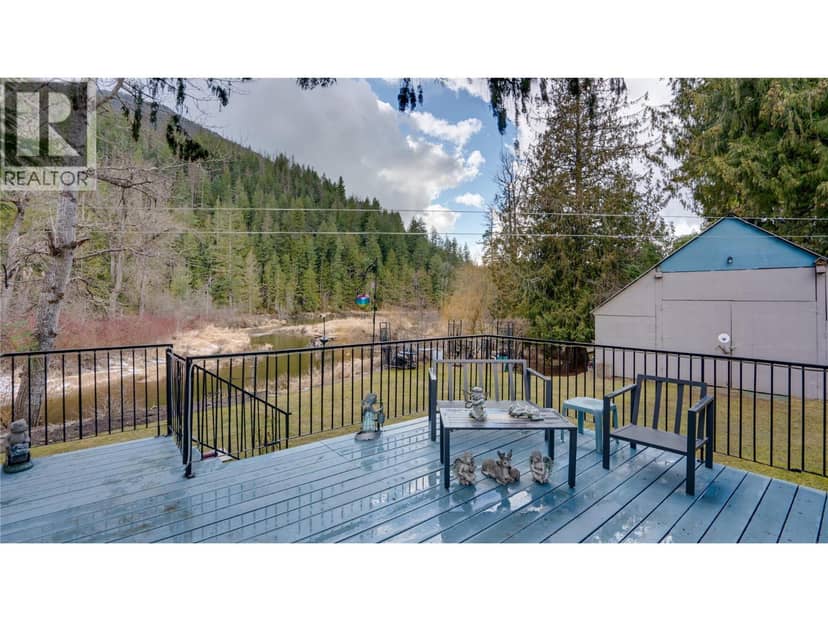 630 Enderby Mabel Lake Road, Enderby, photo 8