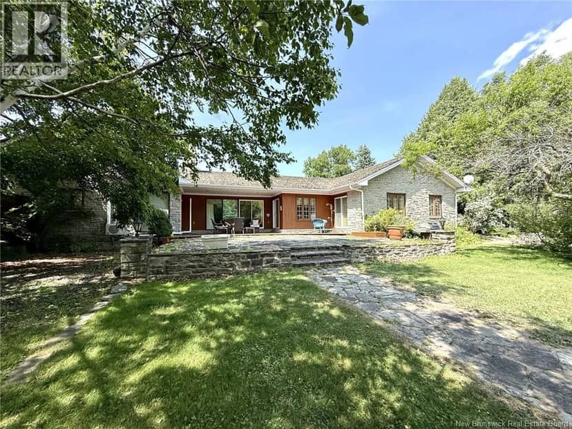 728 Boul. St-Pierre Ouest, Caraquet, photo 6