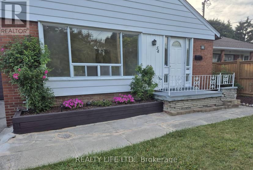 54 Garside Crescent — photo 2 of 28