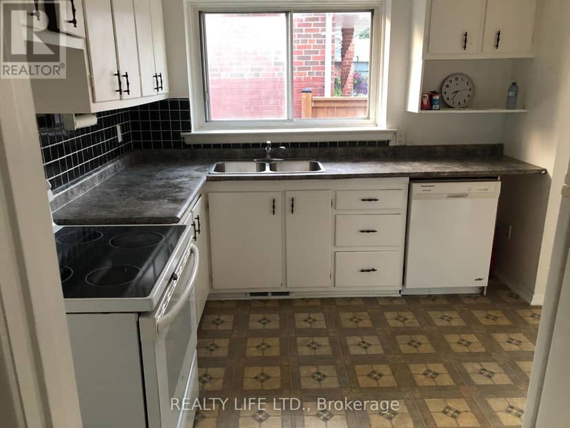 54 Garside Crescent — photo 7 of 28