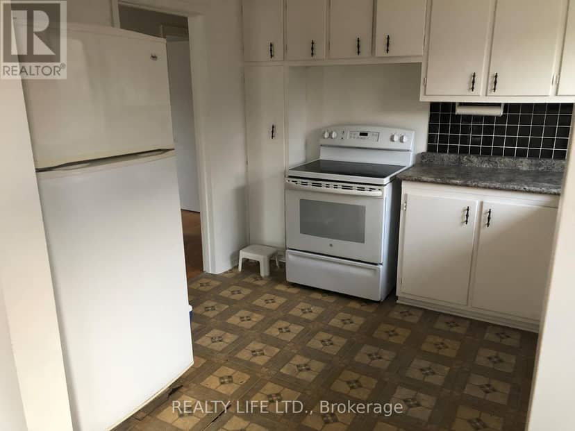 54 Garside Crescent — photo 8 of 28