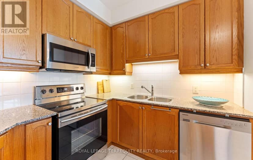 406 - 80 Absolute Avenue — photo 6 of 35