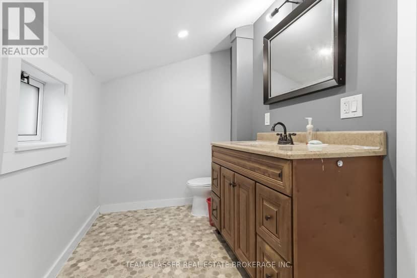 34 Broadway Street — photo 25 of 36