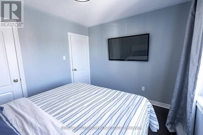 19 Bellotti Crescent — photo 25 of 40