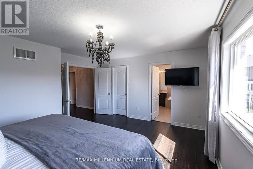 19 Bellotti Crescent — photo 29 of 40