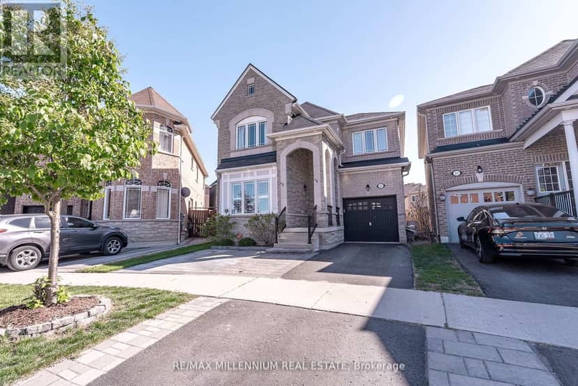 19 Bellotti Crescent — photo 3 of 40