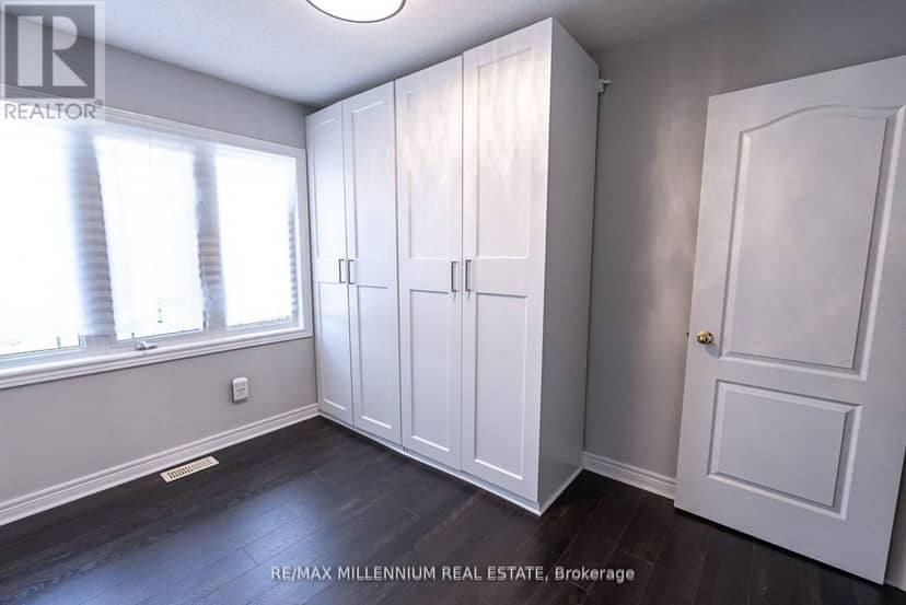 19 Bellotti Crescent — photo 39 of 40