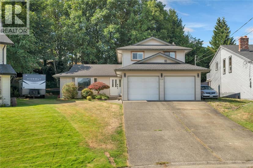 1728 Aspen Way — photo 1 of 40