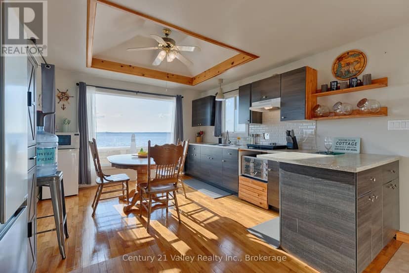 115 Greatview Trail, Whitewater Region, photo 6