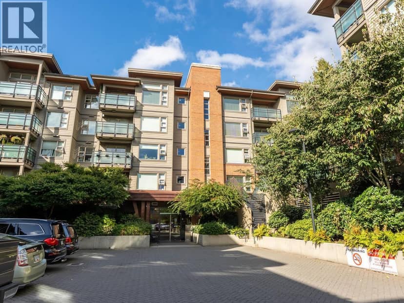 313 1677 LLOYD AVENUE, North Vancouver