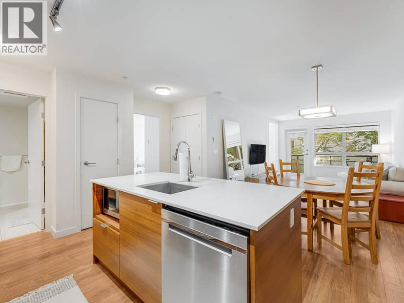 313 1677 LLOYD AVENUE, North Vancouver, photo 6
