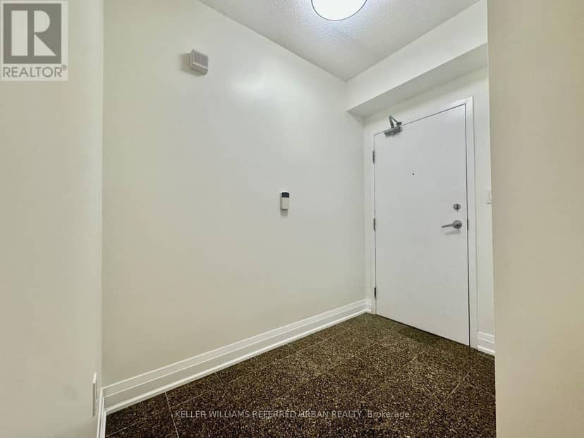 1503 - 5 Mariner Terrace — photo 7 of 40