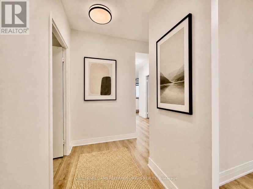 1503 - 5 Mariner Terrace — photo 8 of 40