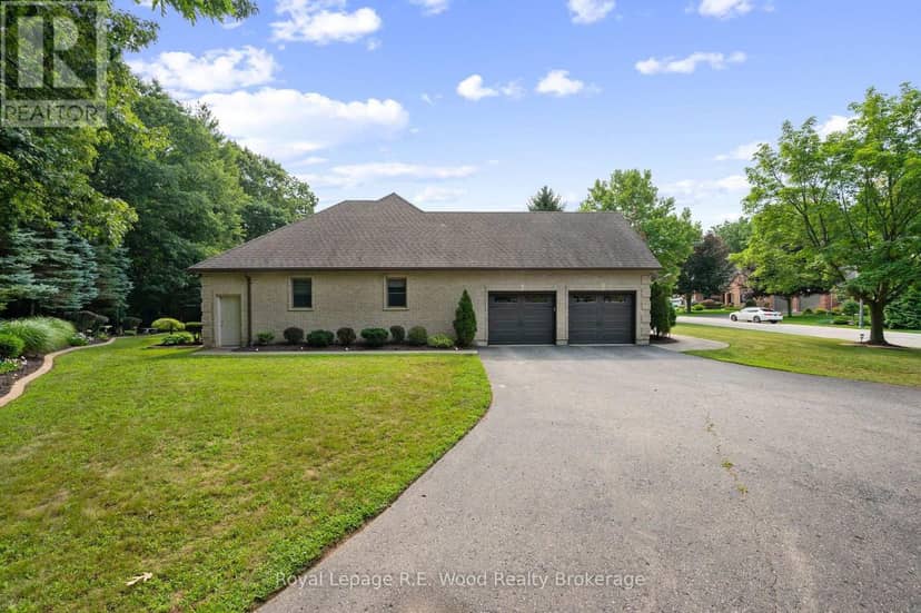 2 Whispering Pine Lane — photo 4 of 40