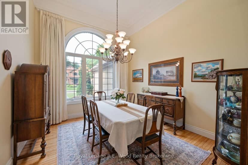 2 Whispering Pine Lane — photo 8 of 40