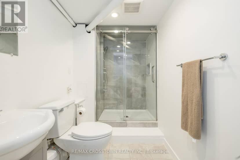 92 Tecumseth Pines Drive — photo 26 of 40