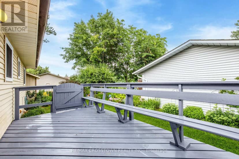 92 Tecumseth Pines Drive — photo 27 of 40