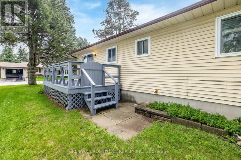92 Tecumseth Pines Drive — photo 32 of 40