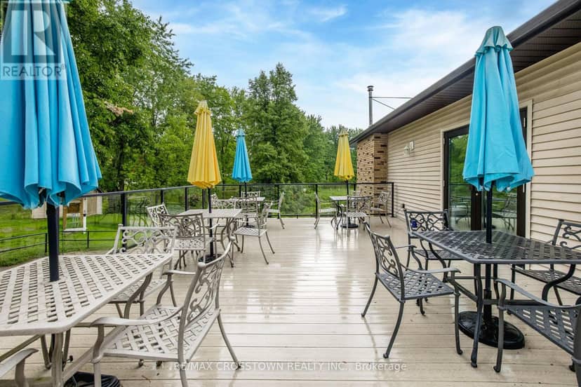 92 Tecumseth Pines Drive — photo 37 of 40