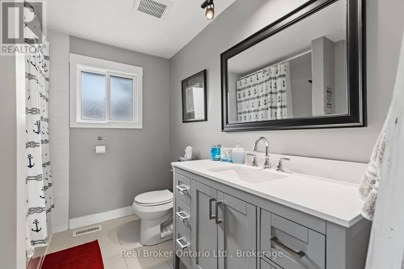 115 Carlisle Street — photo 18 of 40