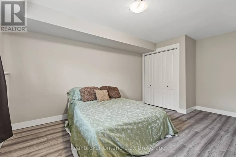 115 Carlisle Street — photo 26 of 40