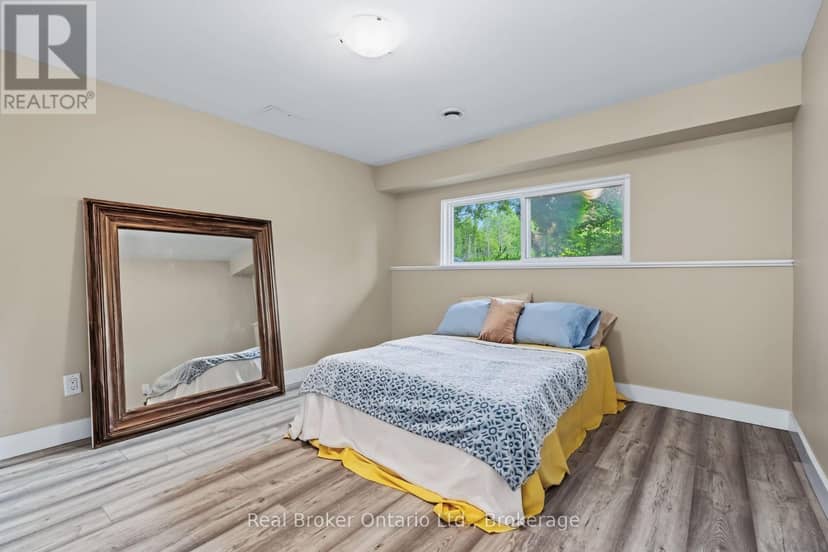115 Carlisle Street — photo 27 of 40