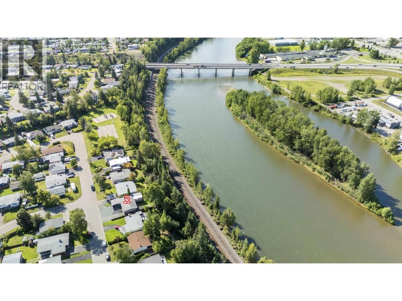 2760 HAMMOND AVENUE, Prince George, photo 4