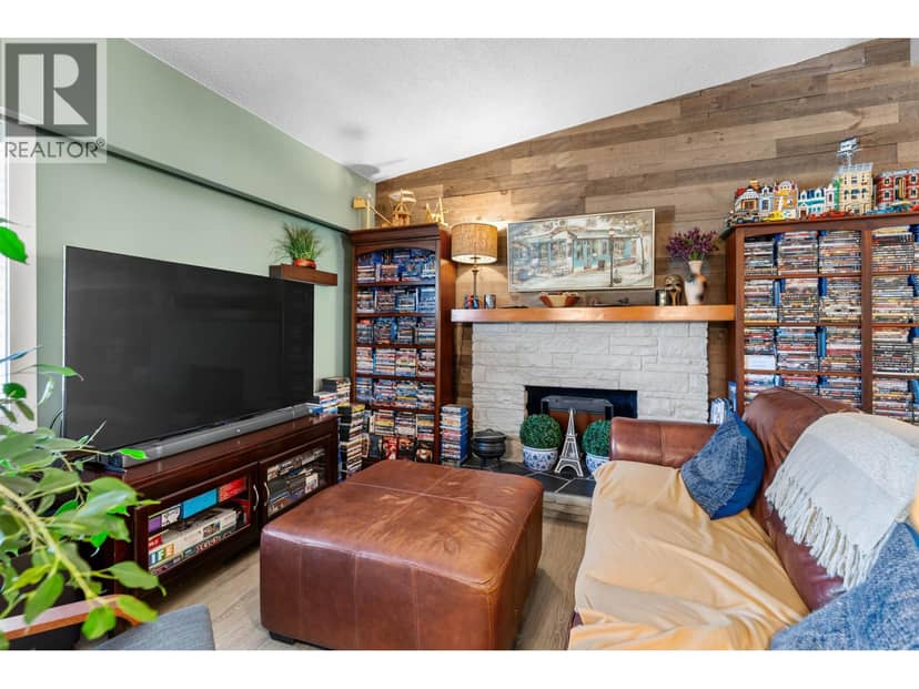 2760 HAMMOND AVENUE, Prince George, photo 5