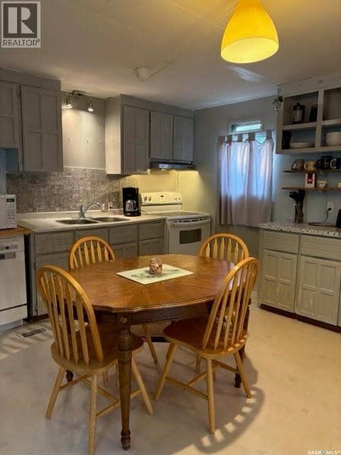 76 Spruce Street — photo 14 of 40