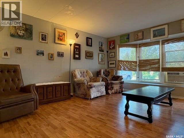 76 Spruce Street — photo 4 of 40