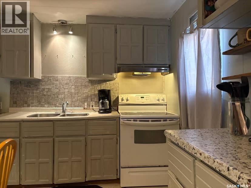 76 Spruce Street — photo 6 of 40