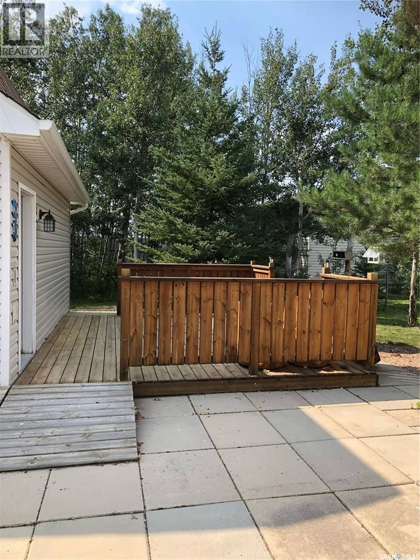210 Travis AVENUE, Fishing Lake, photo 7