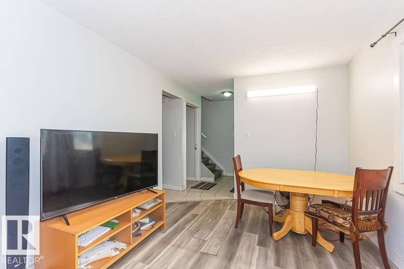 #5 14205 82 ST NW, Edmonton, photo 2