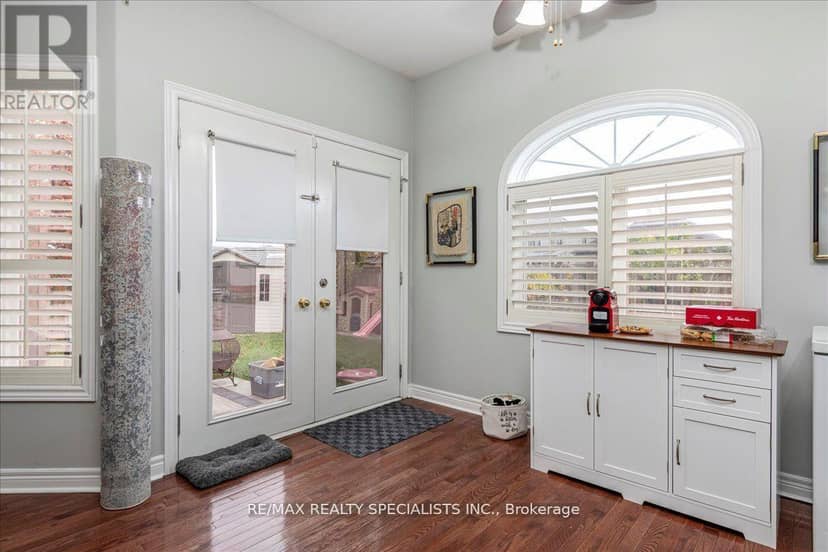 1165 Mitchell Court — photo 13 of 40