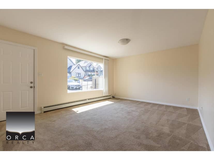 1294 107 107 AVENUE, Surrey, photo 2